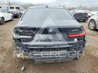 2021 BMW 330 фото