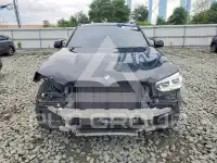 2021 BMW X4 photo