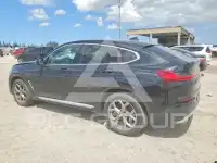 2021 BMW X4 фото