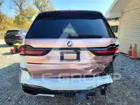 2021 BMW X7 фото