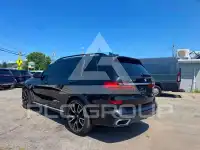 2021 BMW X7 фото