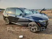 2021 BMW X7 фото
