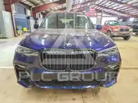 2021 BMW X7 photo