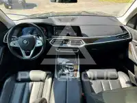2021 BMW X7 фото