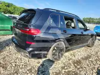 2021 BMW X7 фото