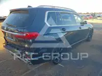 2021 BMW X7 фото