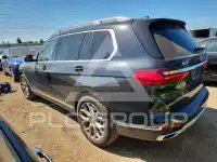 2021 BMW X7 фото