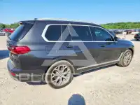 2021 BMW X7 фото