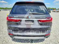 2021 BMW X7 photo
