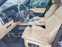 2021 BMW X7 photo
