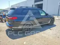 2021 BMW X7 фото