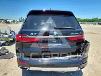2021 BMW X7 фото