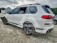 2021 BMW X7 фото