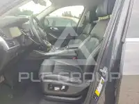 2021 BMW X7 фото