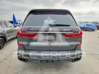 2021 BMW X7 фото