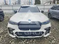 2021 BMW X7 фото