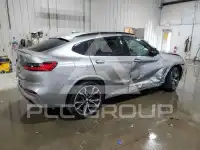 2021 BMW X4 photo