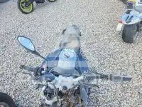 2021 BMW F 900 фото