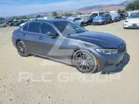 2021 BMW 330 фото