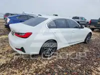 2021 BMW 330 photo