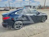 2021 BMW 228 фото