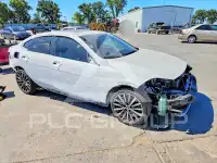 2021 BMW 228 фото