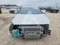 2021 BMW 228 фото