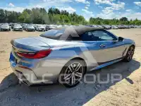 2021 BMW M8 фото