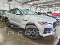 2021 Jaguar F-PACE photo