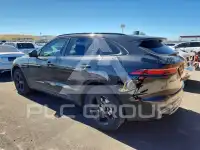 2021 Jaguar F-PACE photo