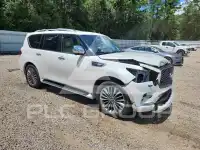 2021 Infinity QX80 photo