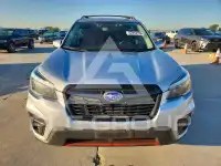 2021 Subaru Forester photo