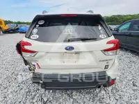 2021 Subaru Forester photo