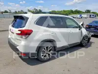 2021 Subaru Forester photo