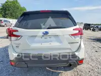 2021 Subaru Forester photo