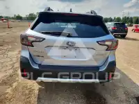 2021 Subaru Outback photo