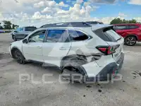 2021 Subaru Outback photo