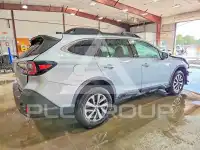 2021 Subaru Outback photo