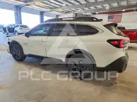 2021 Subaru Outback photo
