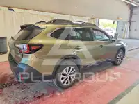 2021 Subaru Outback photo