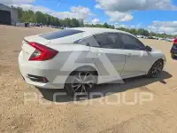 2021 Honda CIVIC фото