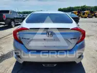 2021 Honda CIVIC фото