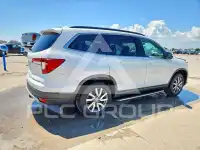 2021 Honda PILOT photo