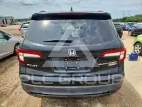 2021 Honda PILOT photo