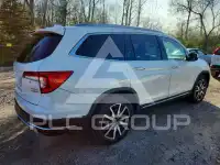 2021 Honda PILOT photo