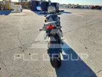 2021 Honda CB фото