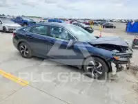 2021 Honda INSIGHT photo