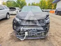 2021 Jeep COMPASS photo