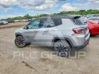 2021 Jeep COMPASS photo