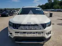 2021 Jeep COMPASS photo